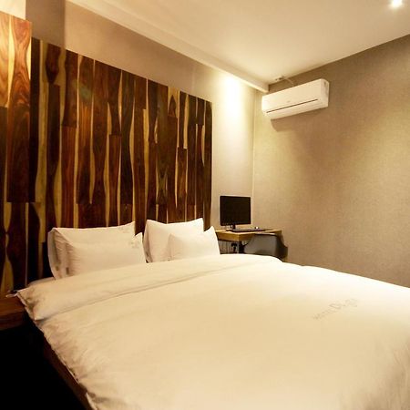 Hotel 38.5 Jinhae Changwon Eksteriør billede