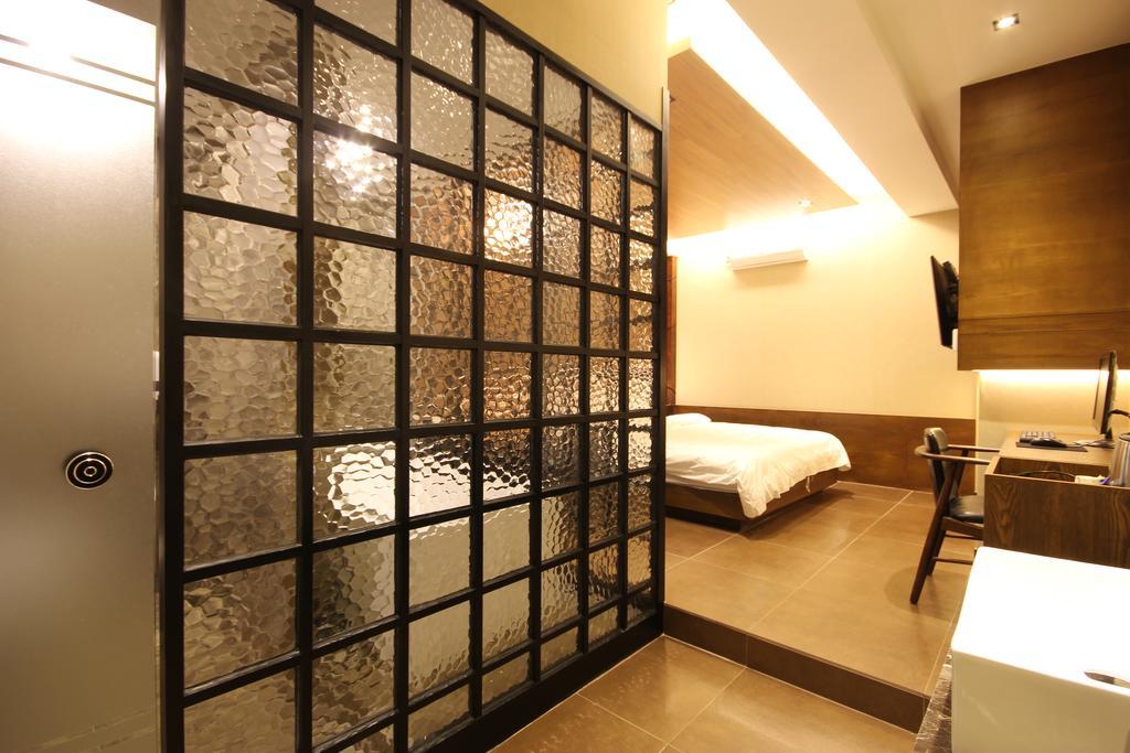 Hotel 38.5 Jinhae Changwon Eksteriør billede