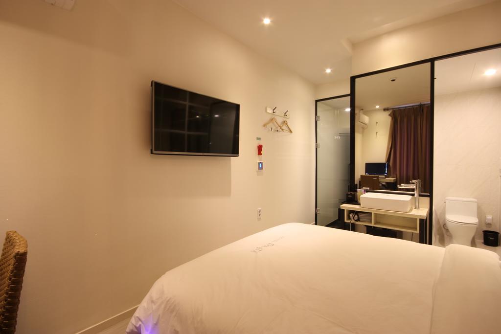 Hotel 38.5 Jinhae Changwon Eksteriør billede