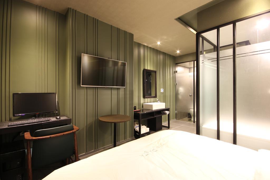 Hotel 38.5 Jinhae Changwon Eksteriør billede