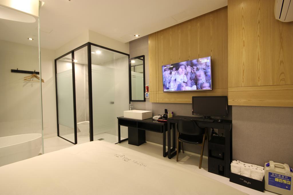 Hotel 38.5 Jinhae Changwon Eksteriør billede