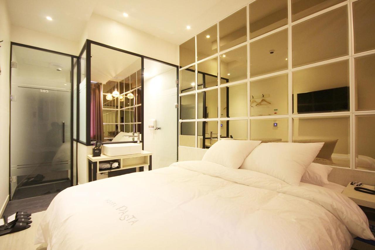 Hotel 38.5 Jinhae Changwon Eksteriør billede