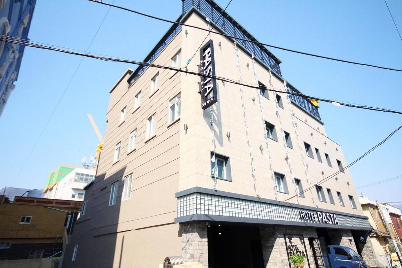 Hotel 38.5 Jinhae Changwon Eksteriør billede